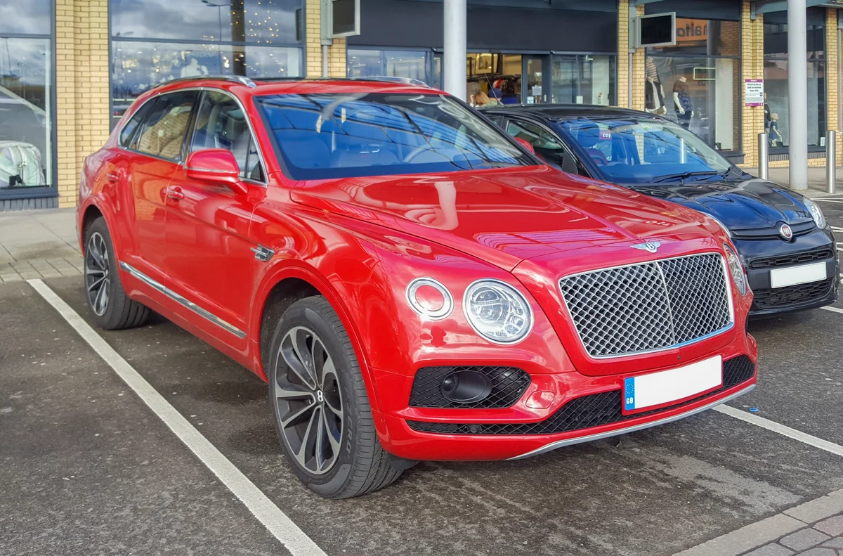 Bentley Bentayga · illustrative Modellaufnahme